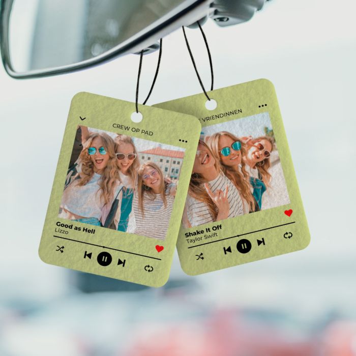 Gepersonaliseerde geurhanger met foto en liedje set van 2