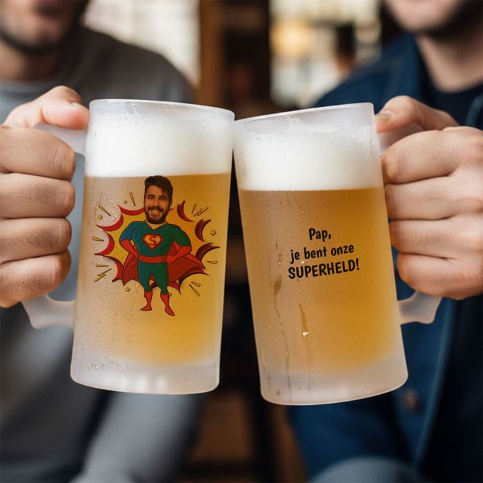 Gepersonaliseerde superheld-bierpul